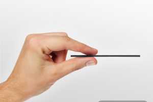 An AirTag-like tracker for wallets so you'll never lose yours again&mdash;genius!